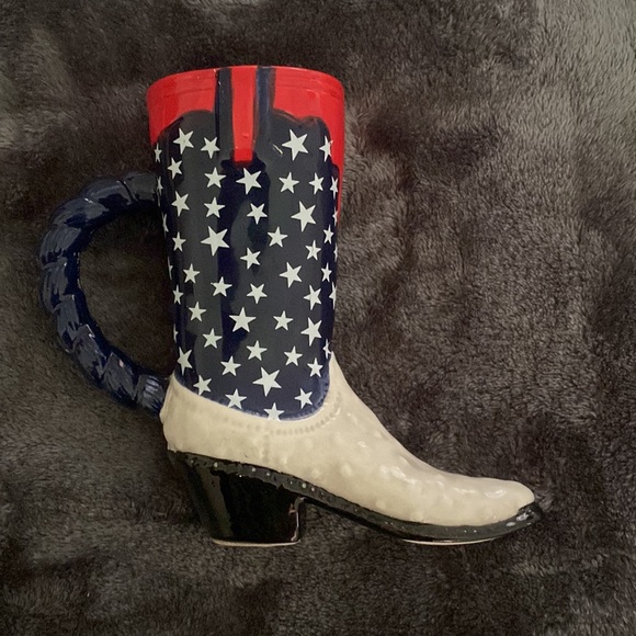 Boot Mug - Picture 5 of 10